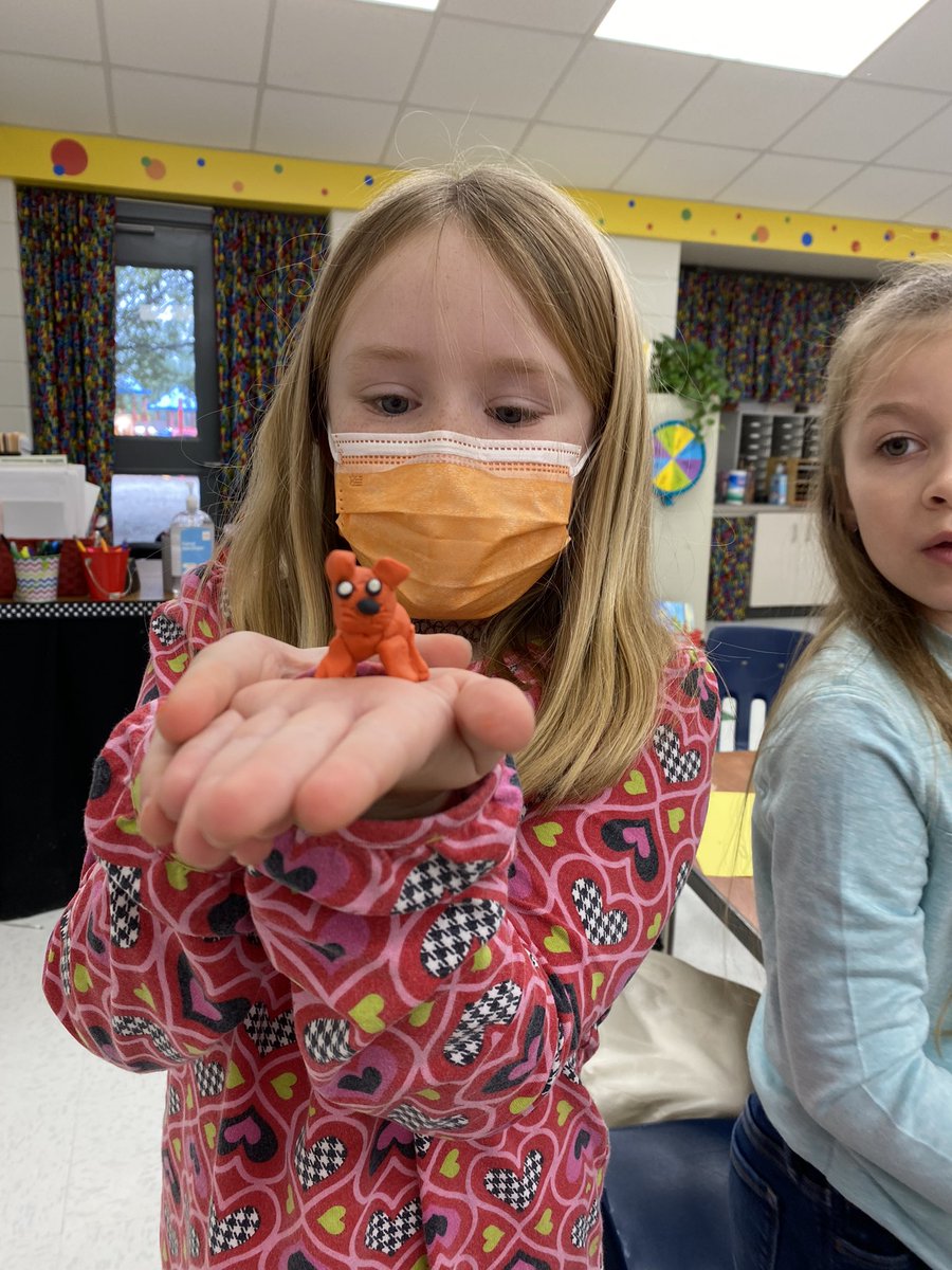 SusanFennell14's tweet photo. Research, clay animals for their dioramas and all things about the rainforest. #rhpsisthebest #resource https://t.co/fQoRf5bktL