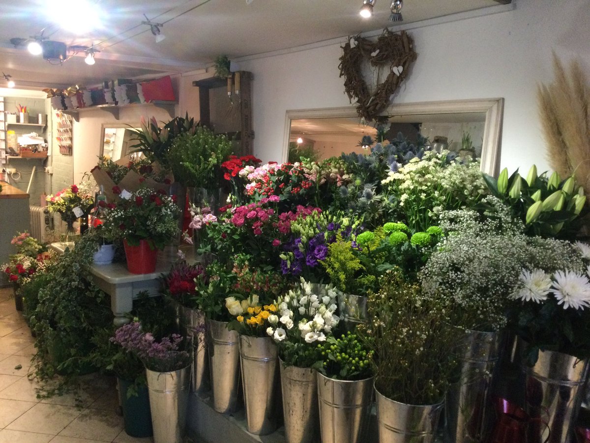 Love is in the air in Oundle, Valentine’s Day tomorrow and the shop is open today for your bouquets