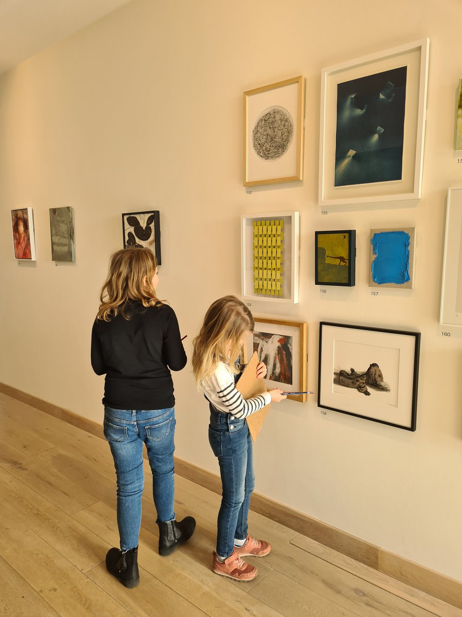 _art_on_sea's tweet photo. Bring your little art lovers to #HastingsContemporary this #halfterm and pick up a copy of our #arttrial which they can complete whilst exploring our galleries.
Make sure to visit @thedrifteft and our shop where you will find toys, books and games your children will love. https://t.co/PXE8A8KNYm
