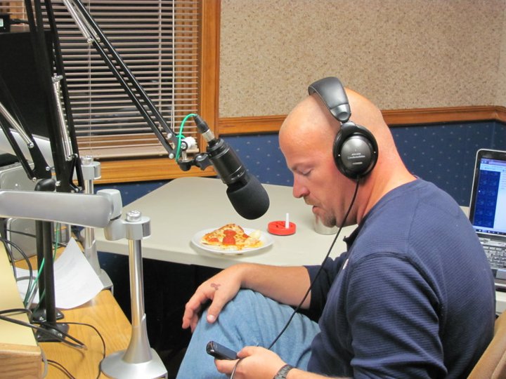 JasonSullivanVO's tweet photo. #worldradioday Happy World Radio Day! #talkradio #anotherbroadcastday #volife #imissnewstalkradio https://t.co/nv9wNS3MIN