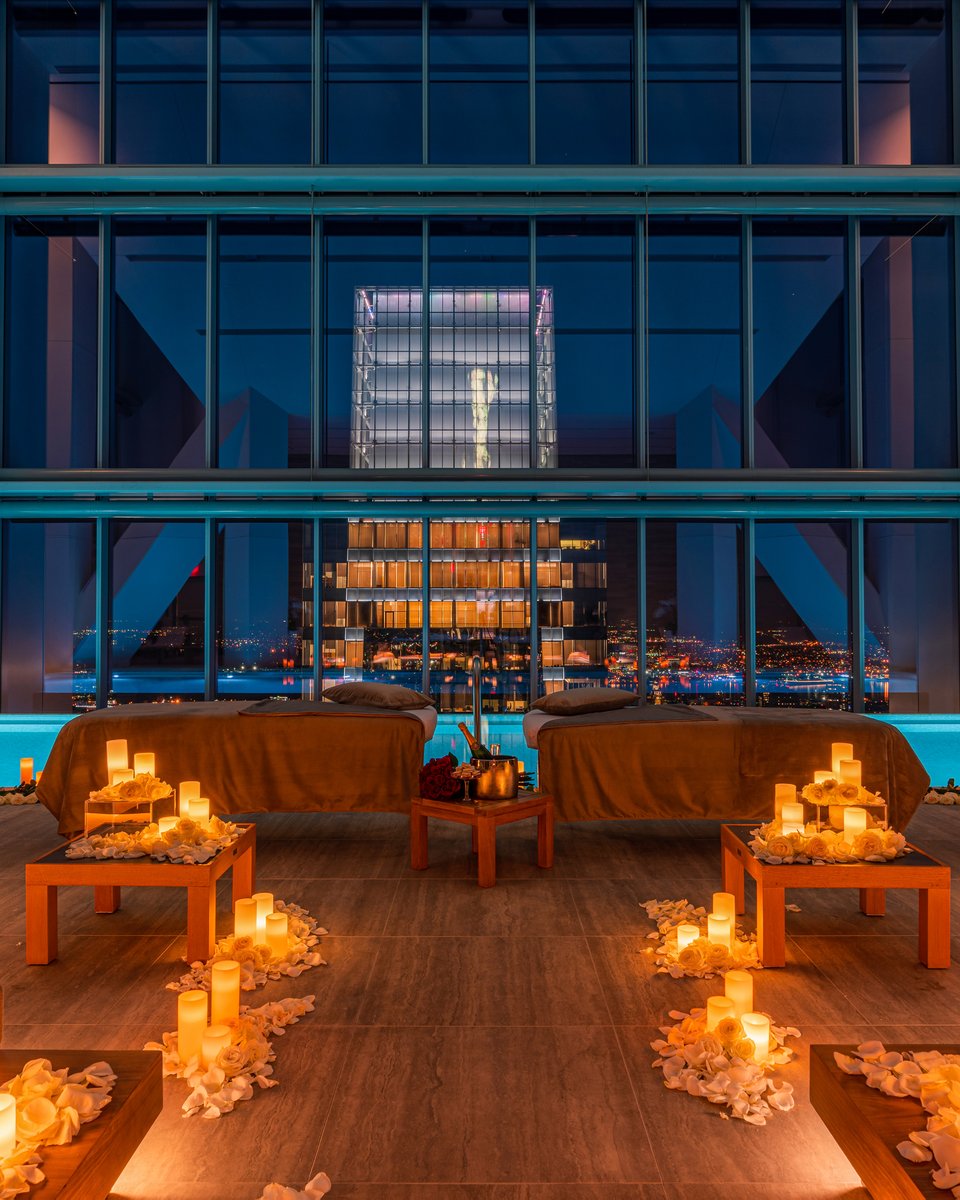 Four Seasons Hotels (@fourseasons) on Twitter photo Cue the ambiance. ✨ A runway of candles and signature Jeff Leatham florals set the stage for this exclusive romantic escape above the clouds on <a href="/FSPhiladelphia/">Four Seasons Hotel Philadelphia at Comcast Center</a>'s 57th floor: bit.ly/FSPhiladelphia… #ValentinesDay #FSWellness #Philadelphia Cue the ambiance. ✨ A runway of candles and signature Jeff Leatham florals set the stage for this exclusive romantic escape above the clouds on <a href="/FSPhiladelphia/">Four Seasons Hotel Philadelphia at Comcast Center</a>'s 57th floor: bit.ly/FSPhiladelphia… #ValentinesDay #FSWellness #Philadelphia