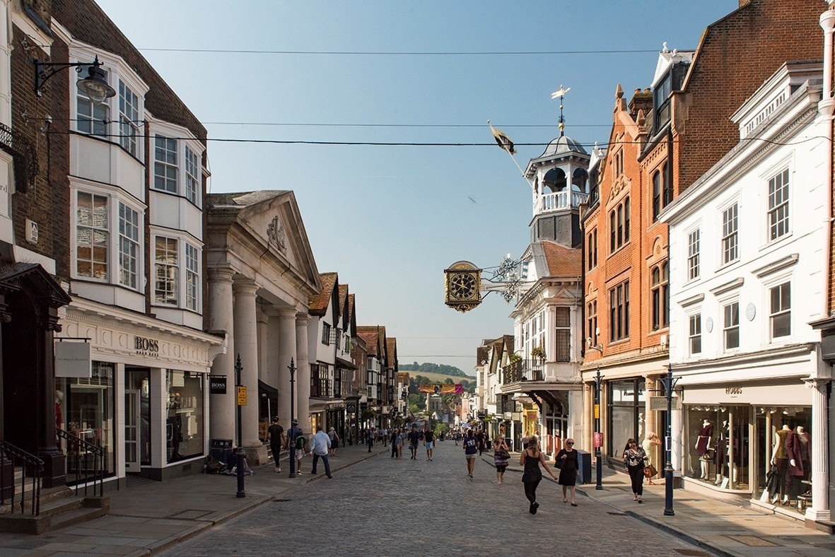 GuildfordBC's tweet image. Our next Shaping Guildford’s Future webinar is on Tuesday 22 February at 6pm and will focus on how we improve the town’s transport, infrastructure, housing and local economy. 

Register: orlo.uk/kUU6p 

#Guildford