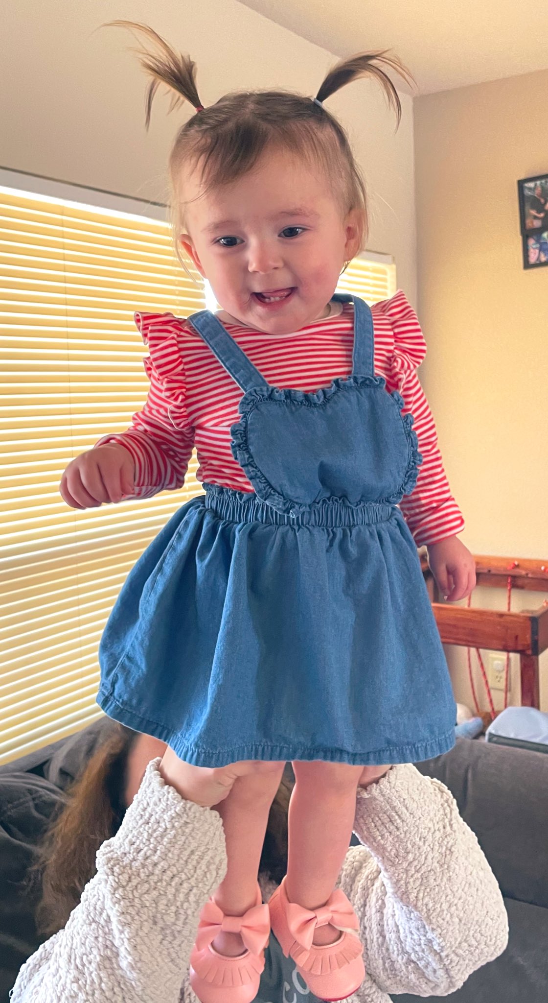She is my world 🍄❤️💖 #momgirl #ShieldMaidens #babygirl https://t.co/ke6KH1vHWY