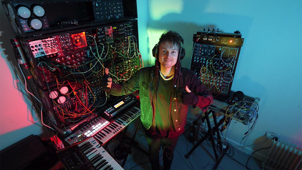 LOOK MUM NO COMPUTER tweet media