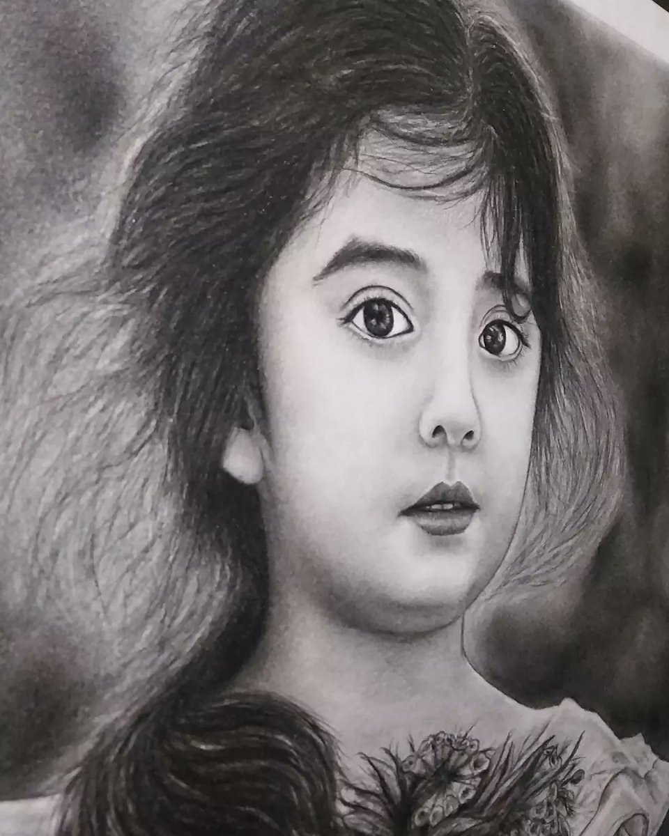 Preetkumar919's tweet photo. Some pics of my biggest artwork till now...
Baby girl Pencil sketch.
Size: A3
Graphite Pencil Sketch
#art #artist #drawing #sketch #pineartgallery #preetkumar #girldrawing #babygirl https://t.co/O9ZjeYszRi