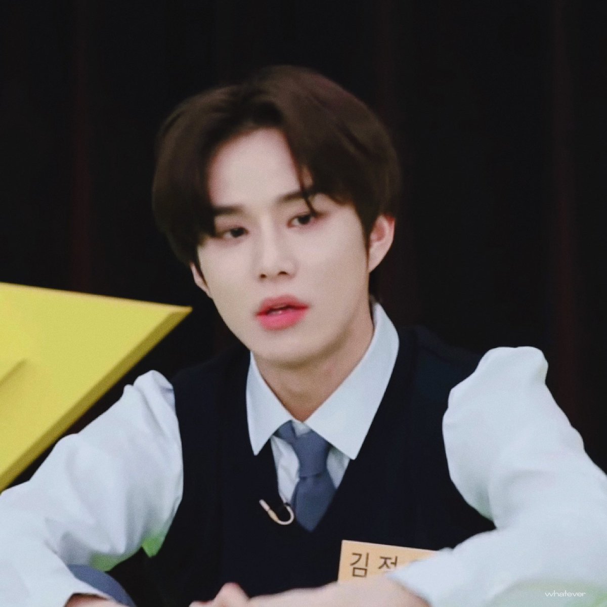 ᴡʜᴀᴛᴇᴠᴇʀ tweet media