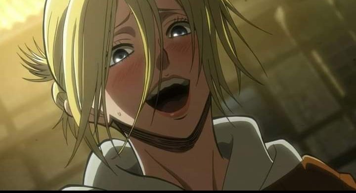 CazadoraJ1's tweet photo. Hoy en el capítulo " Deshielo" de Shingeki no kioyin / Attack on Titan veremos después de mucho tiempo a Annie Leonhart , alias, la titán hembra~❤️🌹💛🌹❤️ 
#AttackonTitanFinalSeason https://t.co/2Br251yfAo