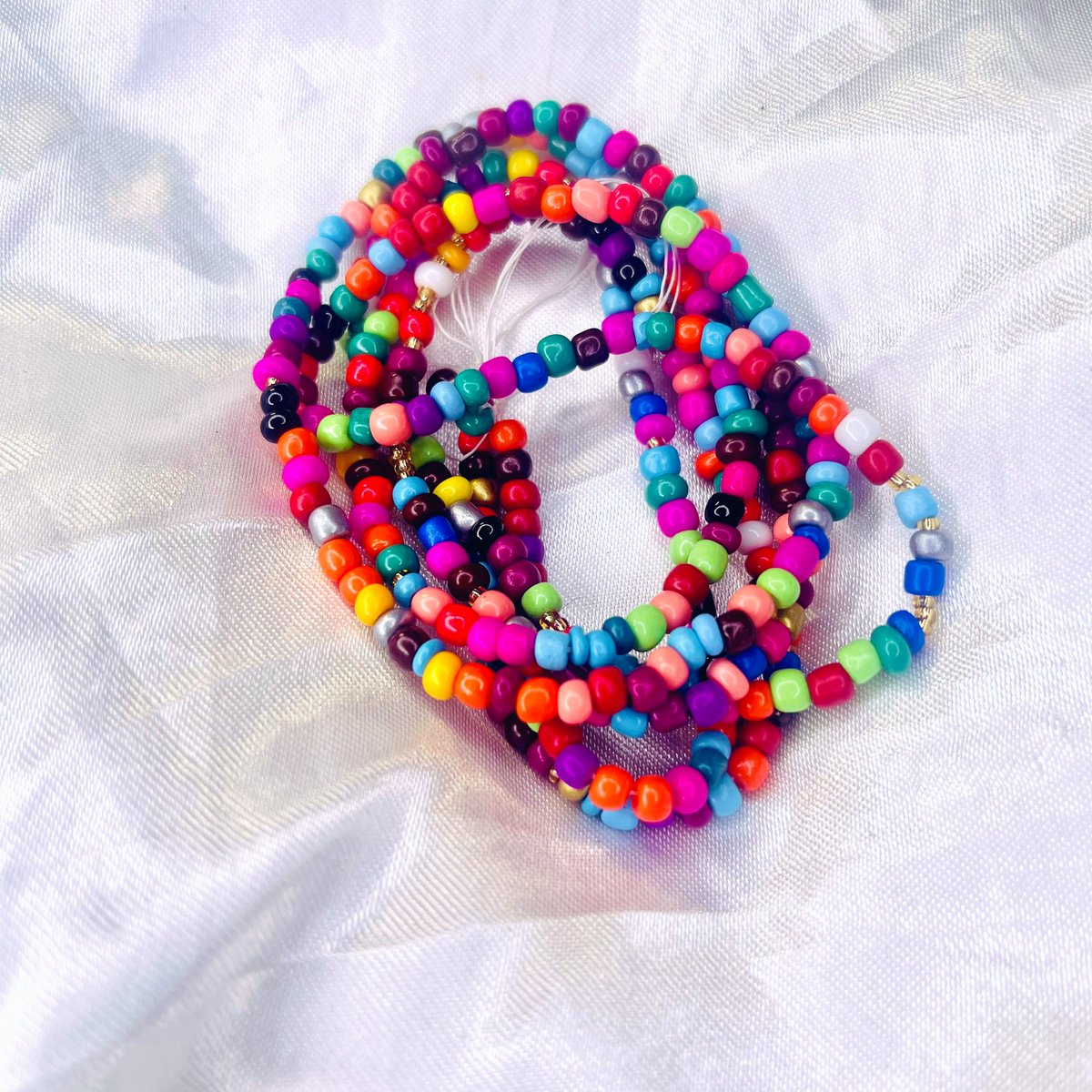 hernarrativeco's tweet photo. @MATHURYONA Hey love we definitely have you covered we sell waistbeads 🤎✨
Use code valentine for $$ off 
https://t.co/jm64spq5Gk https://t.co/qOtx8ZnLhd