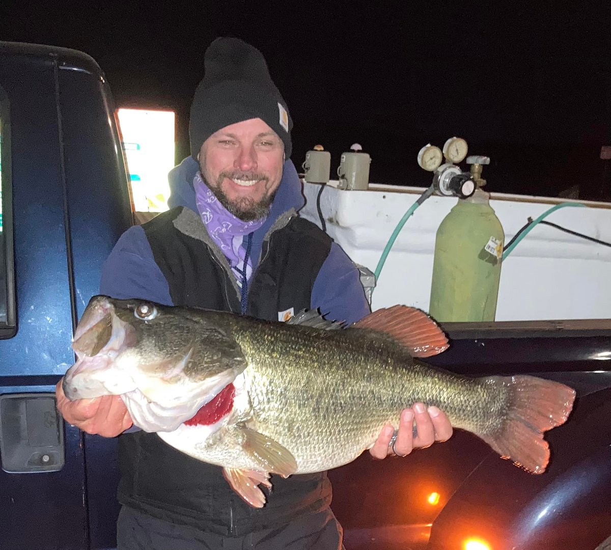 Historic day at PK! Possum Kingdom doubled down on Saturday with the second ShareLunker of the day. Randy Palmer’s bass weighed in at 13.38 pounds. Congratulations Randy!

#sharelunker
#biggerbetterbass