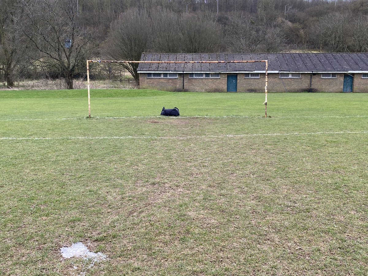 sunday league out of shape player tweet media