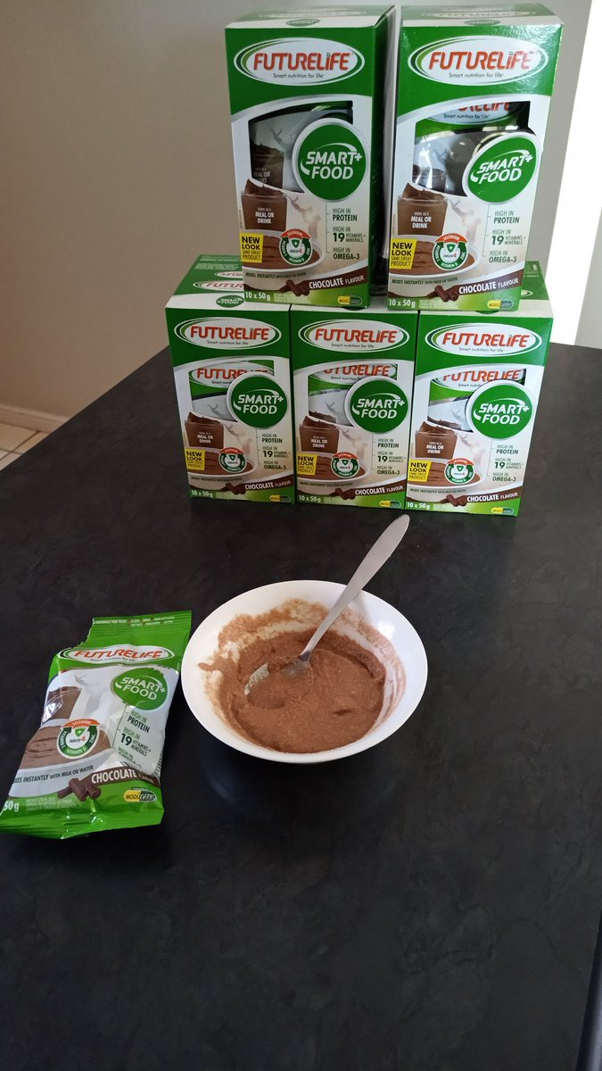 ntombesm's tweet photo. Juggling between work & running is not easy,it makes demands on your time and energy.Thanks @futurelifeza for ensuring that I kick start my day the smart way in a bowl or as a Shake,adding the #HighProteinBar tomy lunch box to boost my energy the wholeday @Nedbank_RC @BESTERNICK https://t.co/Ts511u7lb6