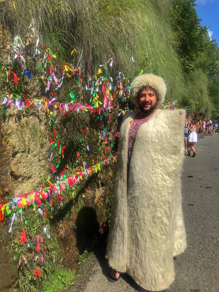 Вот и стукнуло и мне   30 лет, а это значит, что моя мудрость и опыт помогут достичь еще больших вершин, которые я с легкостью покорю