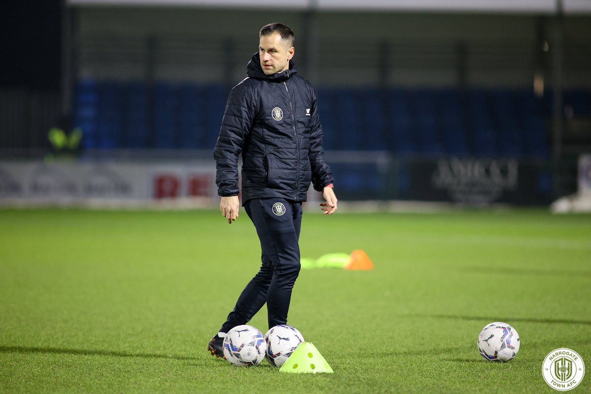 Harrogate Town AFC tweet media