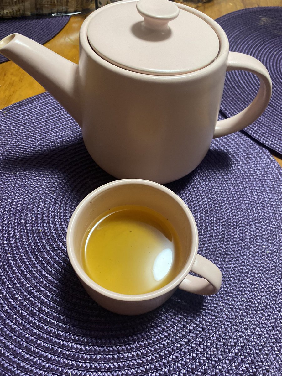 sandytrustteach's tweet image. Love my #birthday gifts! I am not usually a green thumb! #tumerictea