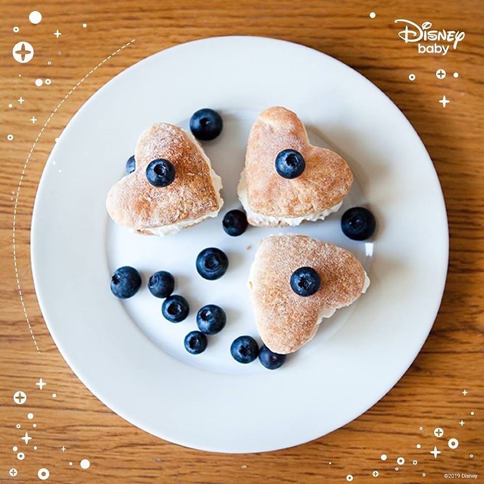 DisneyBabyRu's tweet photo. Порадуйте своих любимых блюдами-валентинками! А вы отмечаете этот праздник? 🥰 #disneybaby #disneybabyrussia https://t.co/oIm0Q9tK3o