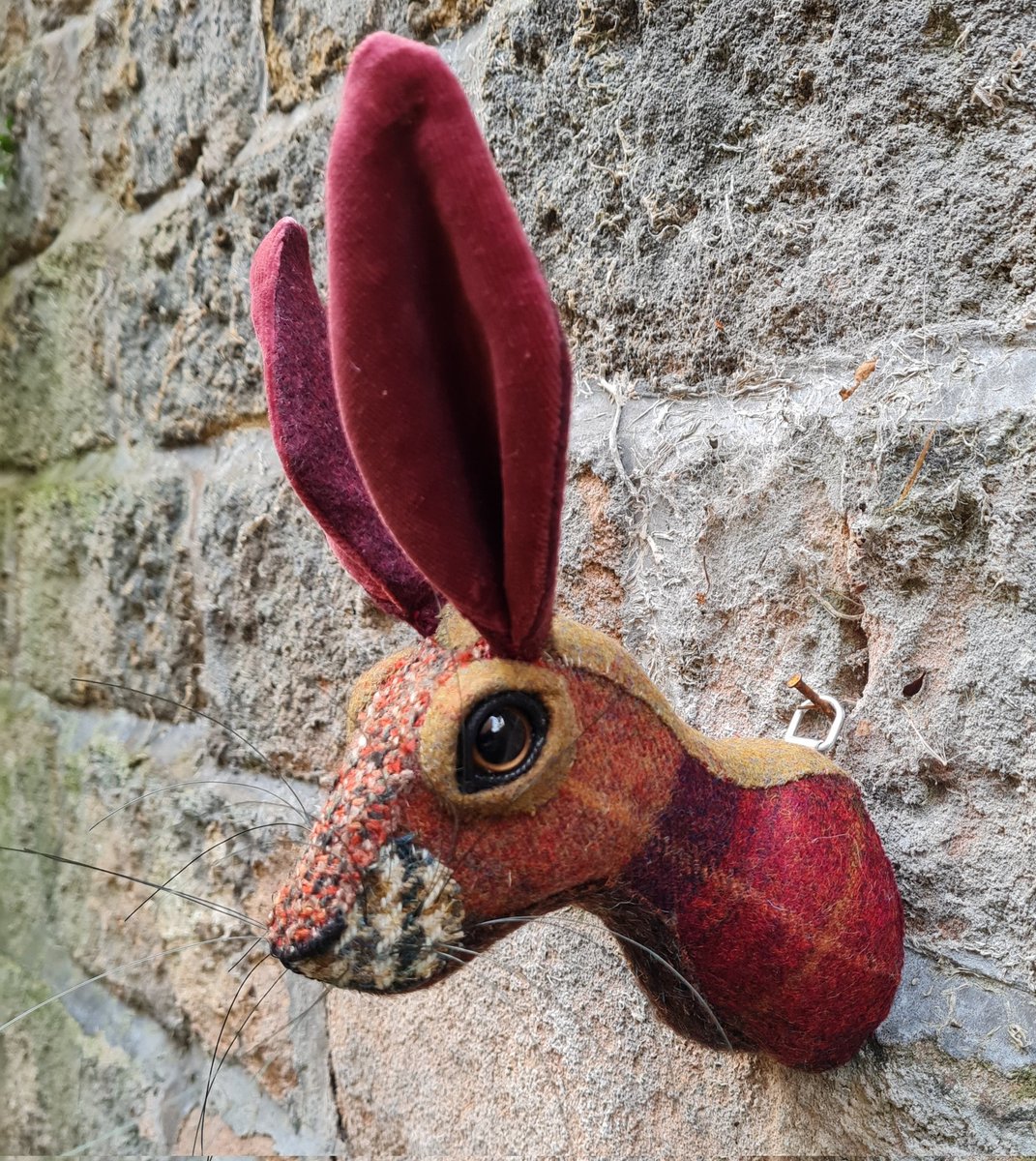 Jaynetunners's tweet photo. Three of my latest handmade hares. Animal friendly faux taxidermy in Harris Tweed and Abraham Moon wool https://t.co/TPLPLCj54e #hares #handmade #gifts #fauxtaxidermy #shopsmallbusiness #supportsmallbusiness #notonamazon https://t.co/GMr2NCiCw5