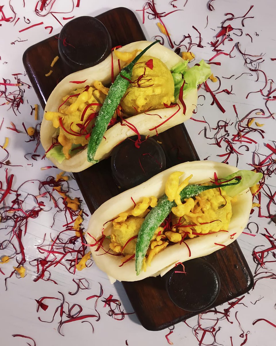 chefmushlim's tweet photo. Vada Pao Bao

Keep supporting @chefmushlim for amazing food posts and recipe
#chefmdmushlim #mushlim #blog #chefs #bao #baobuns https://t.co/w2mPVZBxsd