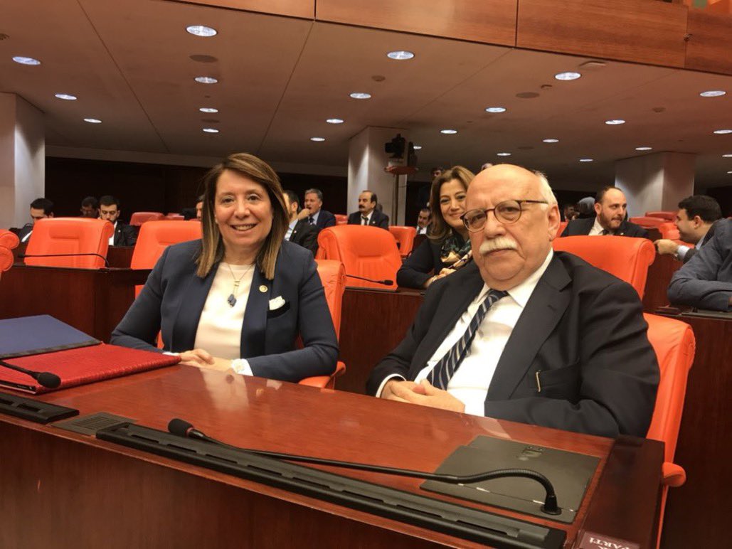 Eskişehir Milletvekilimiz, E. Bakanımız Sn. Prof. Dr. Nabi Avcı’nın covid test sonucunun pozitif çıktığını üzülerek öğrendim. Değerli Bakanımıza ve eşine  geçmiş olsun dileklerimi iletiyor, acil şifalar diliyorum🙏🏻
@NabiavciF