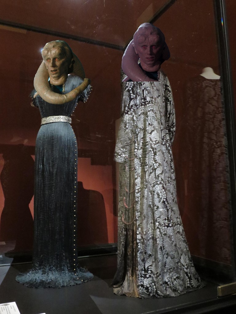 supermarotte's tweet photo. Je vous présente le meilleur personnage de Star Wars ET de La Recherche du temps perdu A LA FOIS ! Let me introduce : Bib Fortuny #expoproust https://t.co/rBAzuSW2P8