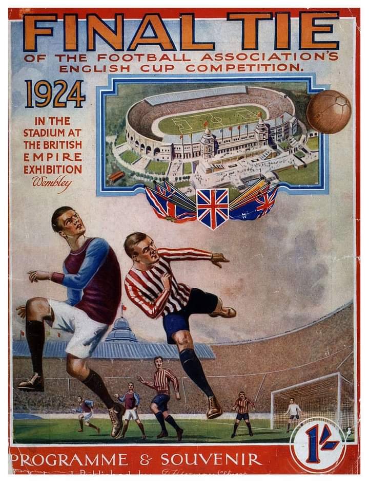 Slipperyd00dah's tweet photo. @MemorabiliaM
F A Cup final program 1924
Newcastle v Aston villa https://t.co/UXRz5LWTFA