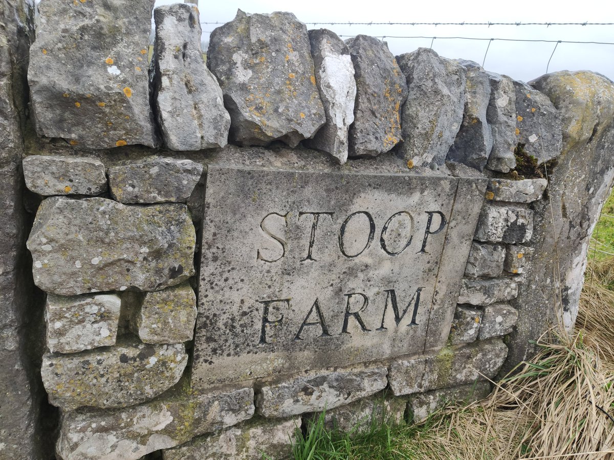 HikingManchest1's tweet photo. Hi @lakesstoops I think we walked past your gaff on our hike yesterday. We spotted a lovely stoop too, with a great view of Chrome Hill. #Spottedonmywalk #StoopSunday https://t.co/MvYPosKYor