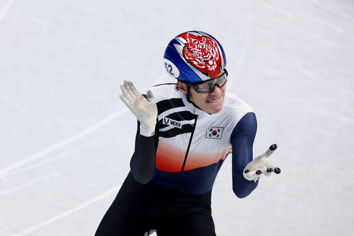 Olympic's tweet photo. 황대헌 선수가 2022 베이징 동계올림픽 쇼트트랙 남자 500m 준결승에 진출했습니다.

#황대헌 #베이징올림픽 #올림픽 #쇼트트랙 @Beijing2022 https://t.co/9INlFjajBO