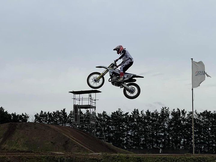 RacingSph's tweet photo. Nice to get out on the bikes today at @mildenhallmxltd 

#SPHGroundworksHusqvarna https://t.co/EOr1VYhLOK