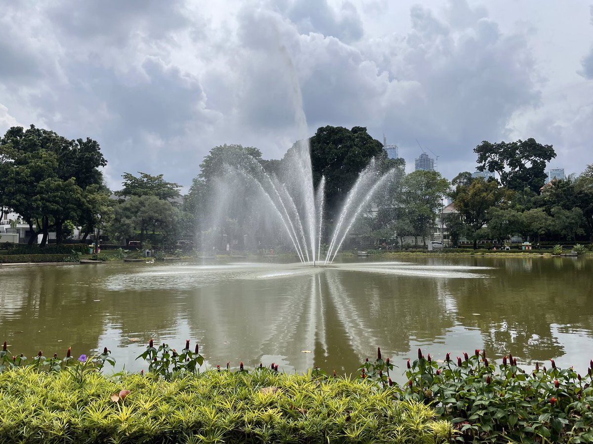 Dan_Nicholls's tweet photo. Delighted to be back in Jakarta after 2 years! It is such a privilege to spend time in this fast-paced city and endlessly fascinating country, working with the Government as it leverages its #G20 presidency this year and looks to a prosperous longer term future! #IndonesiaMaju 🇮🇩 https://t.co/BoLab8dxvP