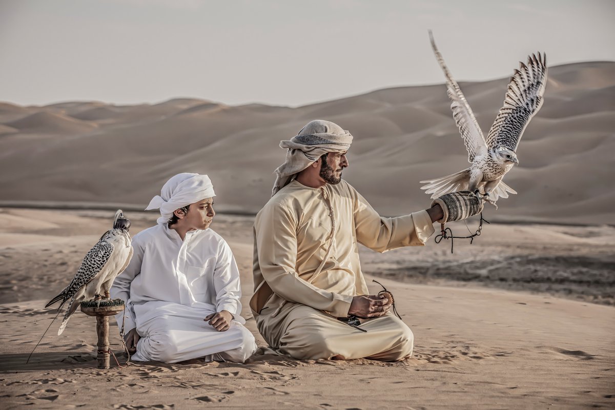 Learn my son, one day you will fly.
#heritage #travelPhotography #falcon