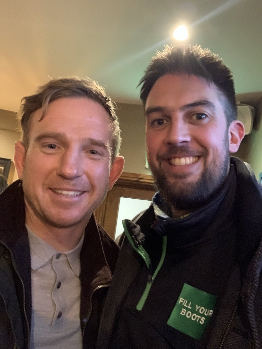 What a day!! An incredible way to finish #doddieaid 2022!

Cannot thank <a href="/BruceAitchison/">Bruce Aitchison</a> enough!

Amazing to finally meet (in the flesh!) <a href="/RupertMoon/">Rupert Moon</a> <a href="/TonyCopsey5/">Tony Copsey</a> <a href="/DougieVipond/">Dougie Vipond</a> <a href="/AlixPopham/">Alix Popham</a> Dean Ryan &amp; so many amazing people.