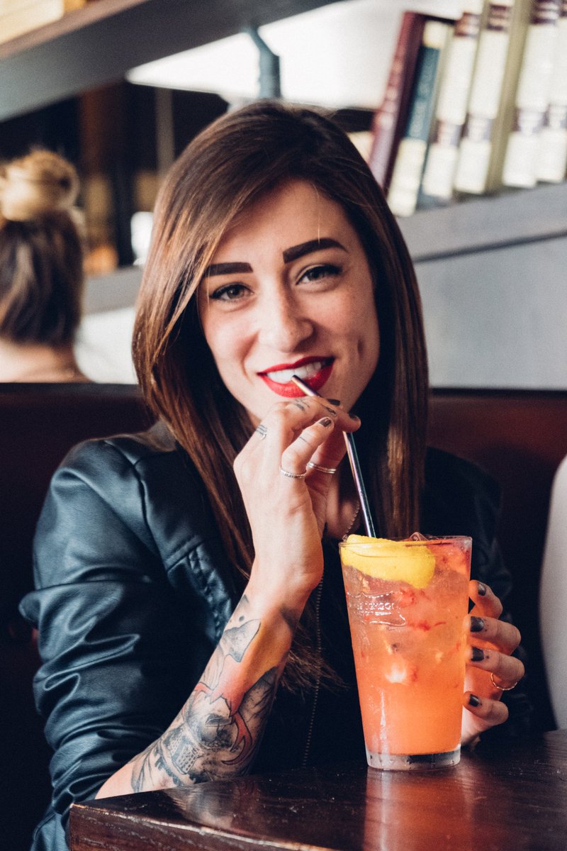 Singles get ready to mingle on Singles Day! Happy Hour prices run all day on 2/15 😎

#publicschool #psontap #singlesday #singleandreadytomingle #singlemingle #cocktail #happyhour #drinksup