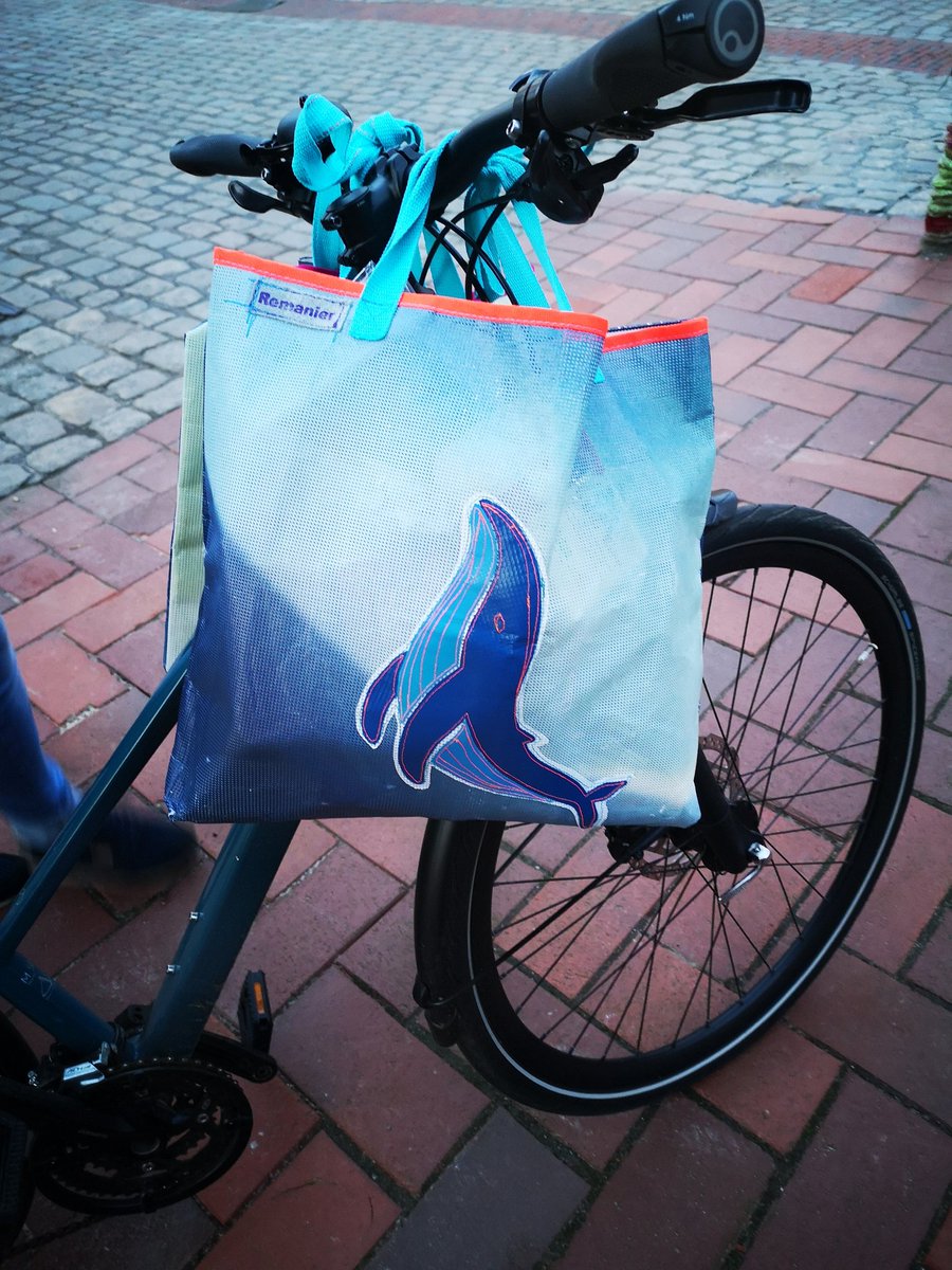 Schön zu sehen wenn Kunden zufrieden sind und die Sachen, die man gemacht hat, gerne benutzen.