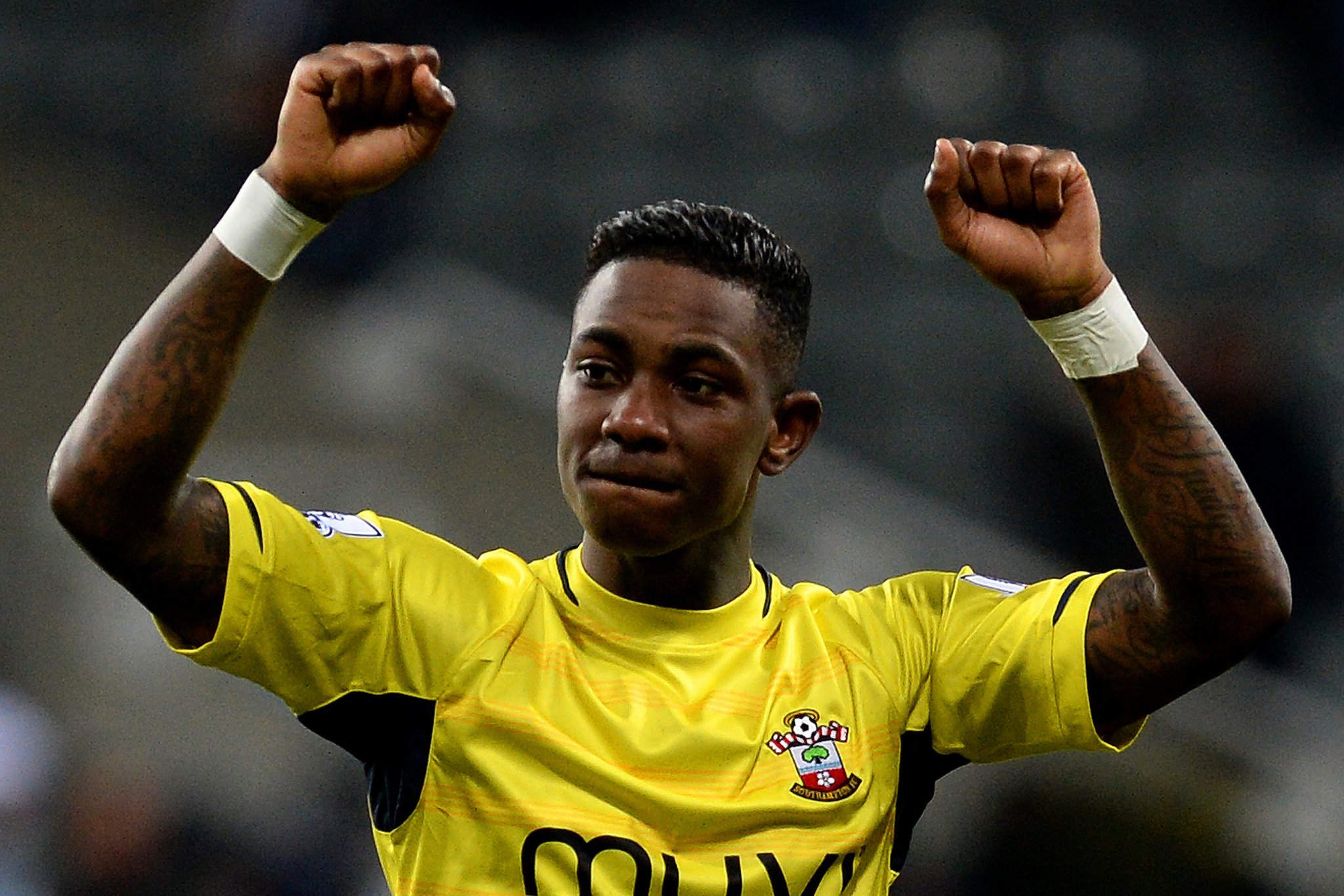 Happy Birthday to Eljero Elia, born on this day in 1987 
