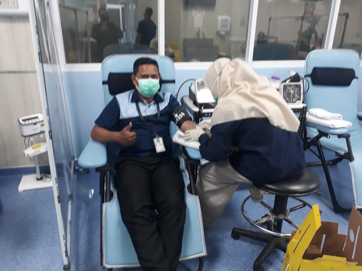 Dian_trisno's tweet photo. Untuk yang muda dan sehat, tidak ada ruginya. Bagi orang sakit, adalah harapan hidup. Ayo Donorkan darah untuk mengembalikan kehidupan." 

14 Feb 2022 Sentra Vaksin Lt 2 Puri Indah Mall 09.00 -14.00 wib https://t.co/dcMp7bH5OY