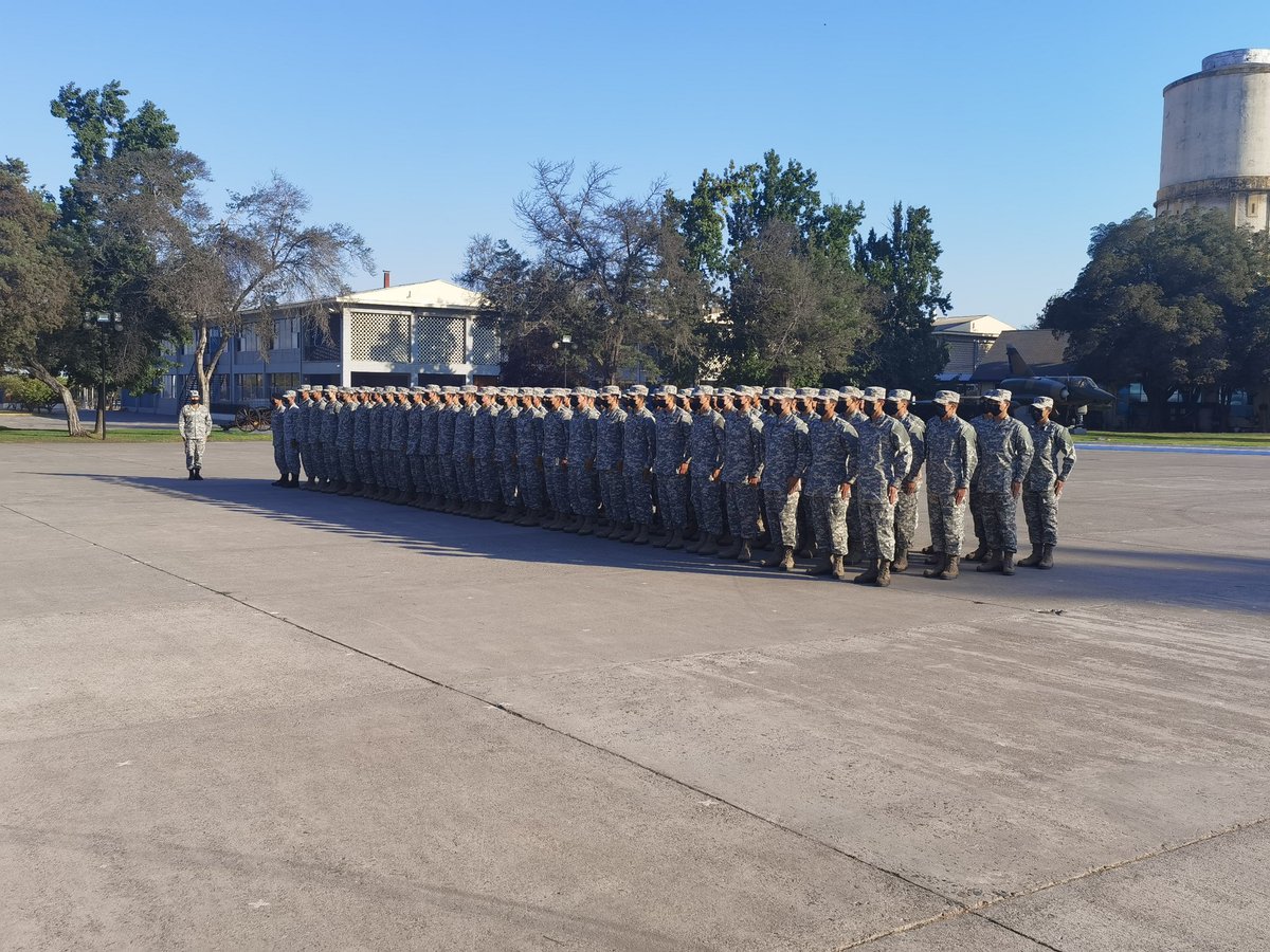 Escuela de Especialidades Fuerza Aérea de Chile tweet media