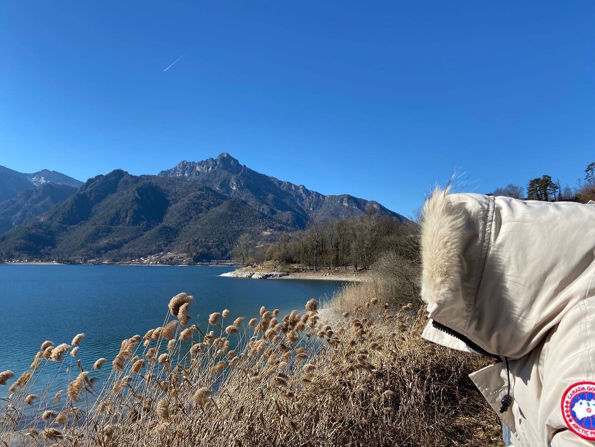 ildeltadivenere's tweet photo. Lago di Ledro (c’è anche Kenny) #lagodiledro #trentino #trentinooutdoor https://t.co/CpGKPhRtcv