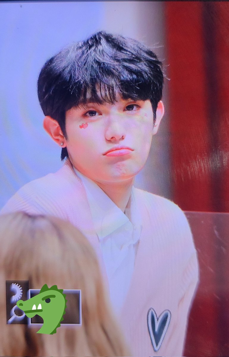 Mireu_330's tweet photo. 220213

#OnlyOneOf #온리원오브  #밀 #Mill 
#이용수 #섹시가이용수   @onlyoneofmember @OnlyOneOf_twt https://t.co/5hg87qwHnT