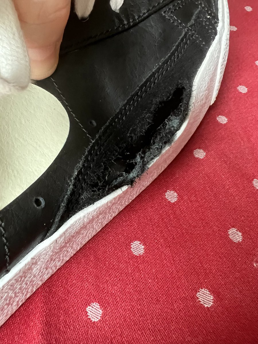 smiffy07's tweet photo. @Nike should my Blazers do this after 6 months and very light use?!! https://t.co/HYS8hNBR1K