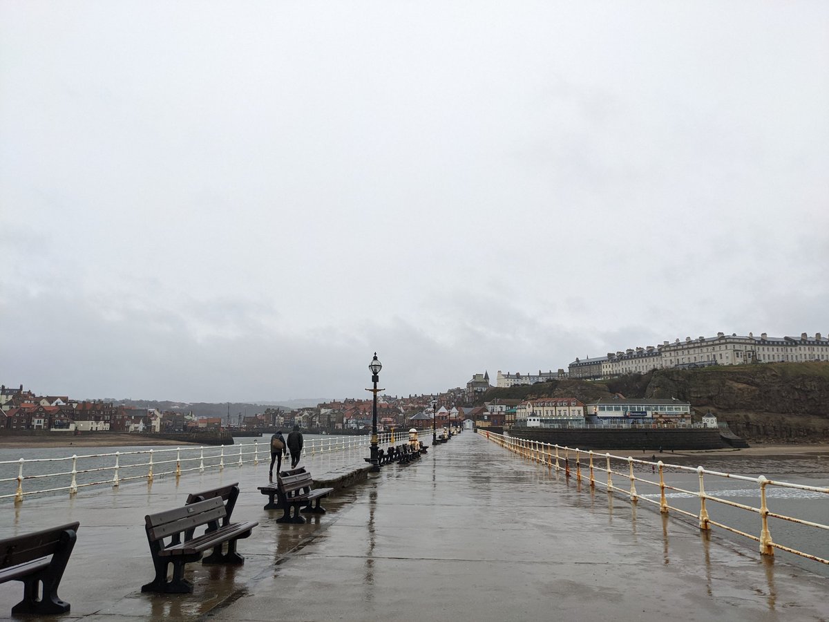 RacetrackLives's tweet photo. Weekend update. 6km mark hit but definitely got a bit wet. But no matter the weather I will continue to train for the #ThamesBridgesTrek to benefit @CR_UK #frakcancer
https://t.co/q135v1Jo4B https://t.co/bMn7fTSeMG