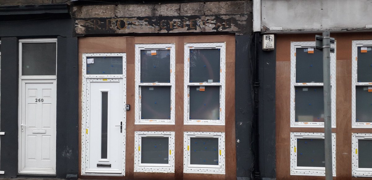aljaroo1874's tweet photo. Spotted by running buddy James near the end of our #LSR on #DalryRoad #Edinburgh a #GhostSign #MrRoss #CycleDealer 
#OldSigns
#GhostSigns
#LookUp
#LookAround
@SecretEdin https://t.co/W2ve6ruIs3