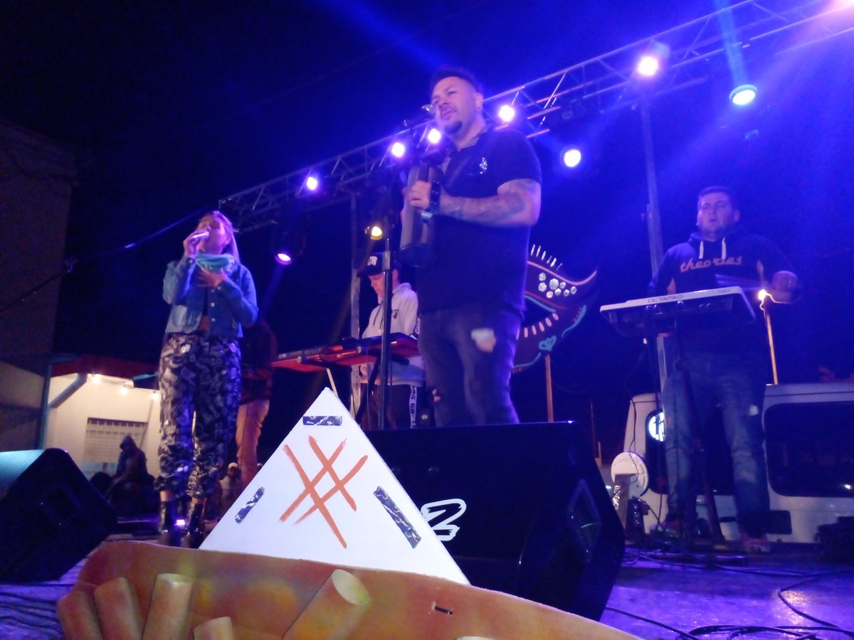 <a href="/facucarmona01/">Facu Carmona</a> <a href="/anitavincentt/">anita</a>