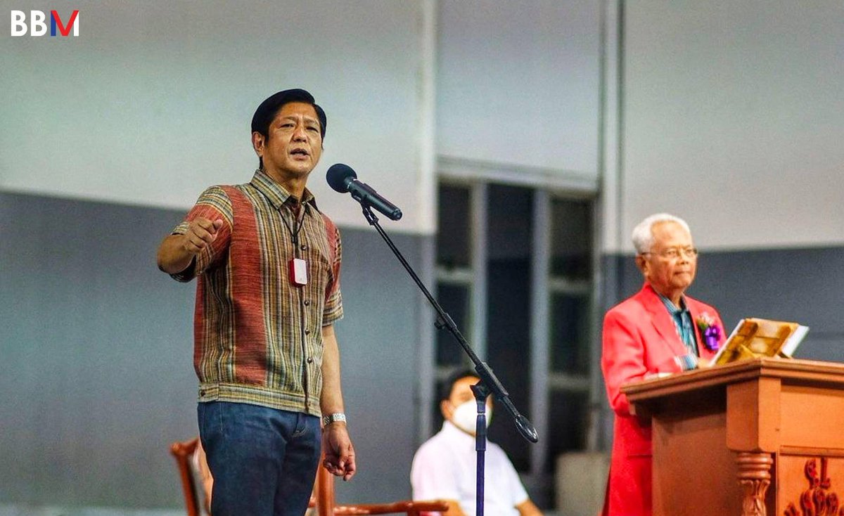 bongbongmarcos's tweet photo. Isang karangalan ang matanggap ang pag-endorso ni Brother Mike Velarde at ng El Shaddai. Maraming salamat sa tiwala at suporta niyo sa aming mensahe ng pagkakaisa ni Mayor Inday Sara. https://t.co/eUh58Z4F2V