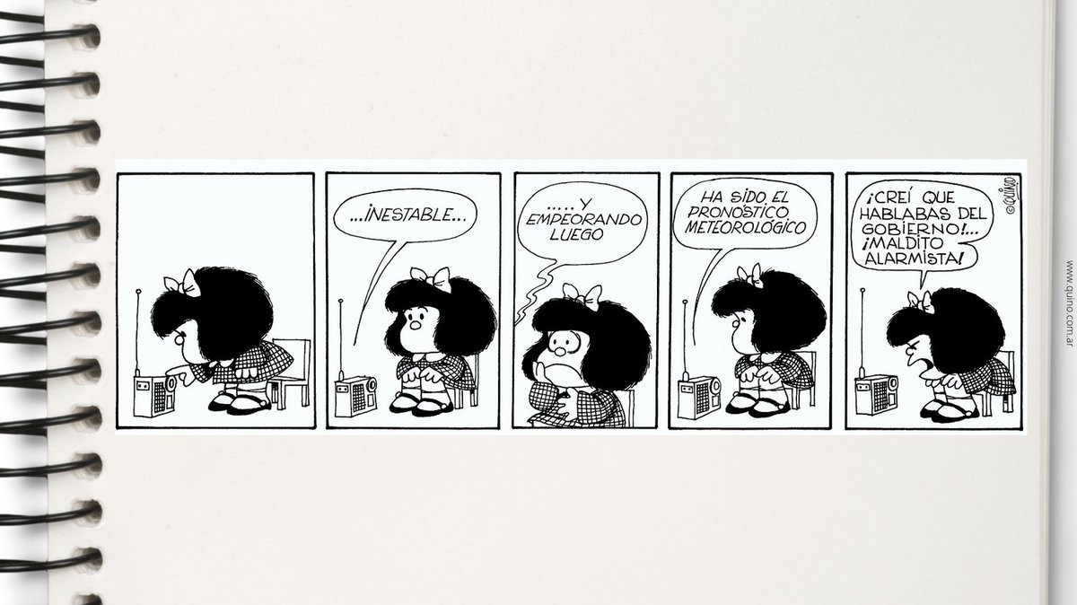 MafaldaDigital's tweet photo. Hoy es el #DíaMundialDeLaRadio, el medio de comunicación que fue furor en los 60 y que estaba en la casa de #Mafalda y en la de sus amigos. Mafalda recibía por medio de la radio las noticias del mundo y también escuchaba su música favorita, hasta que las pilas se gastaban. https://t.co/2PWZDBZtf7