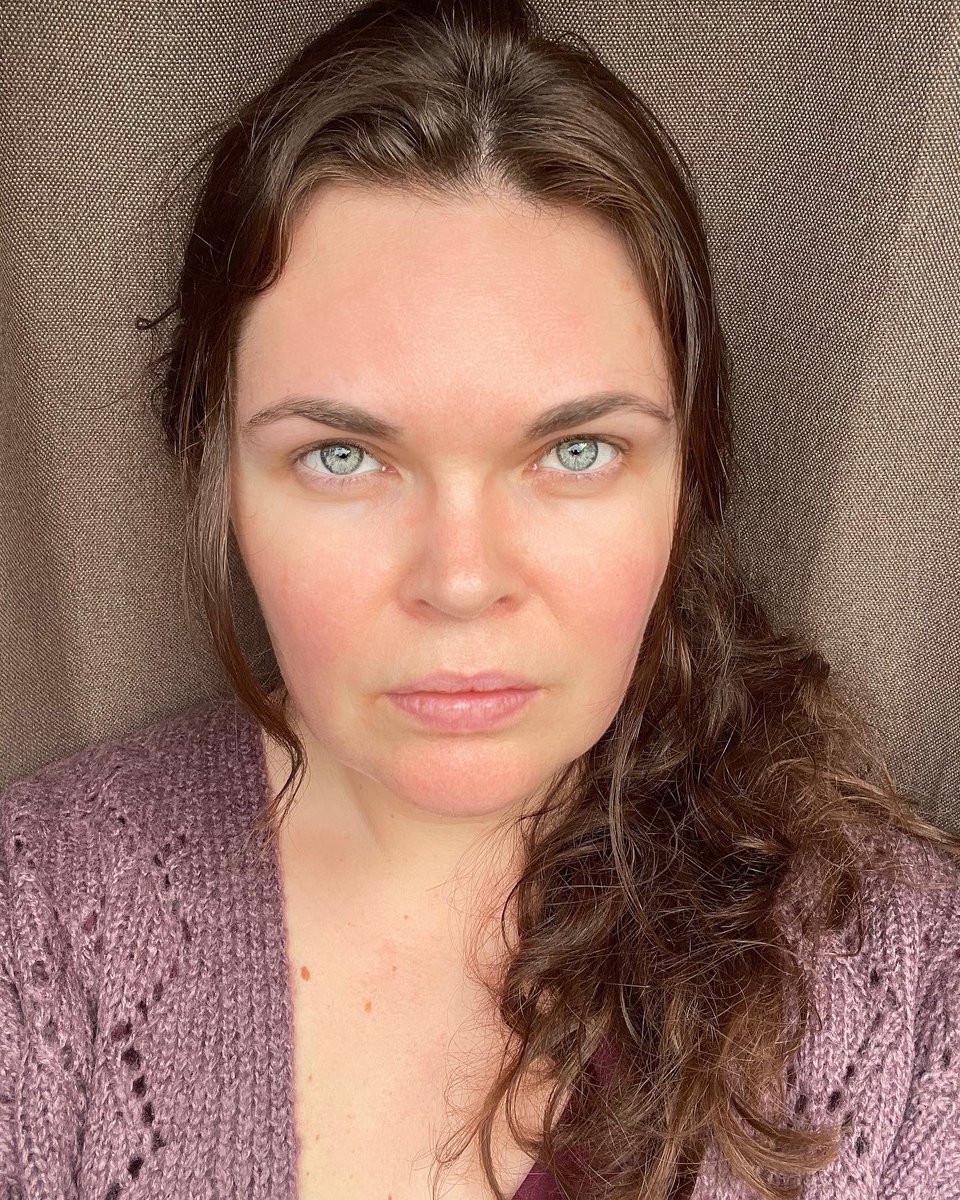 DaantjeHoek's tweet photo. Isolation selfie shoot…. What can I say more? #isolation #corona #gettingcrazy #ikwilweg #ikwilreizen https://t.co/FP8DiGRaF0