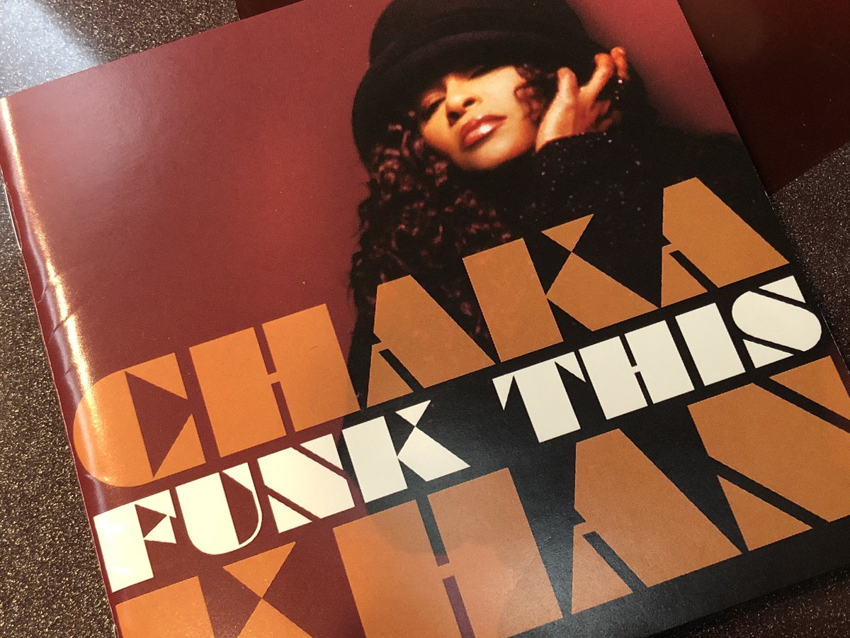 kami_rock's tweet photo. 間違いなく名盤❣️
番組でアルバム特集中^ ^
#ChakaKhan #FunkThis https://t.co/oyjp9A2Gbm
