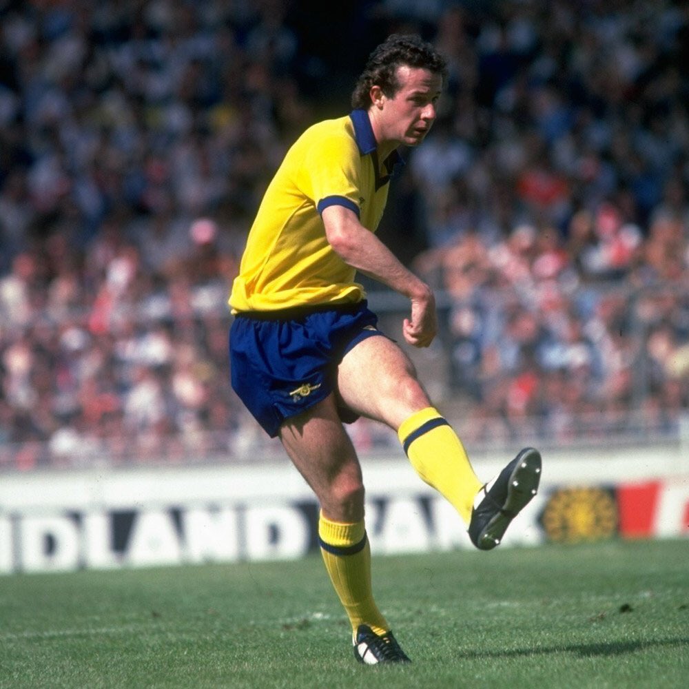 Happy 66th birthday to Arsenal icon Liam Brady. Have a good one legend!    