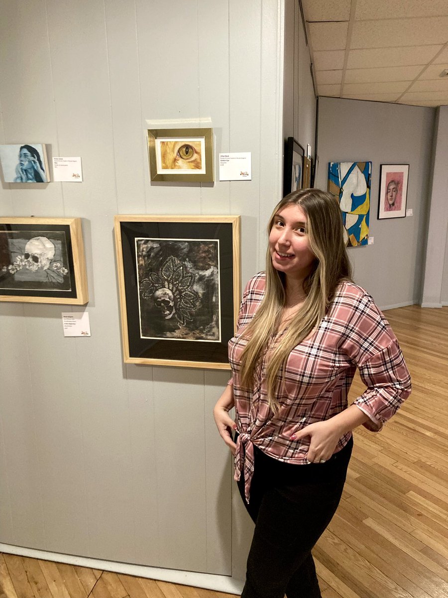 ms_bock_art's tweet photo. Visited my little painting in the Kindred Spirits exhibition yesterday. ✨ so great to see work by fellow art teachers and local students! https://t.co/nP6khtteCj