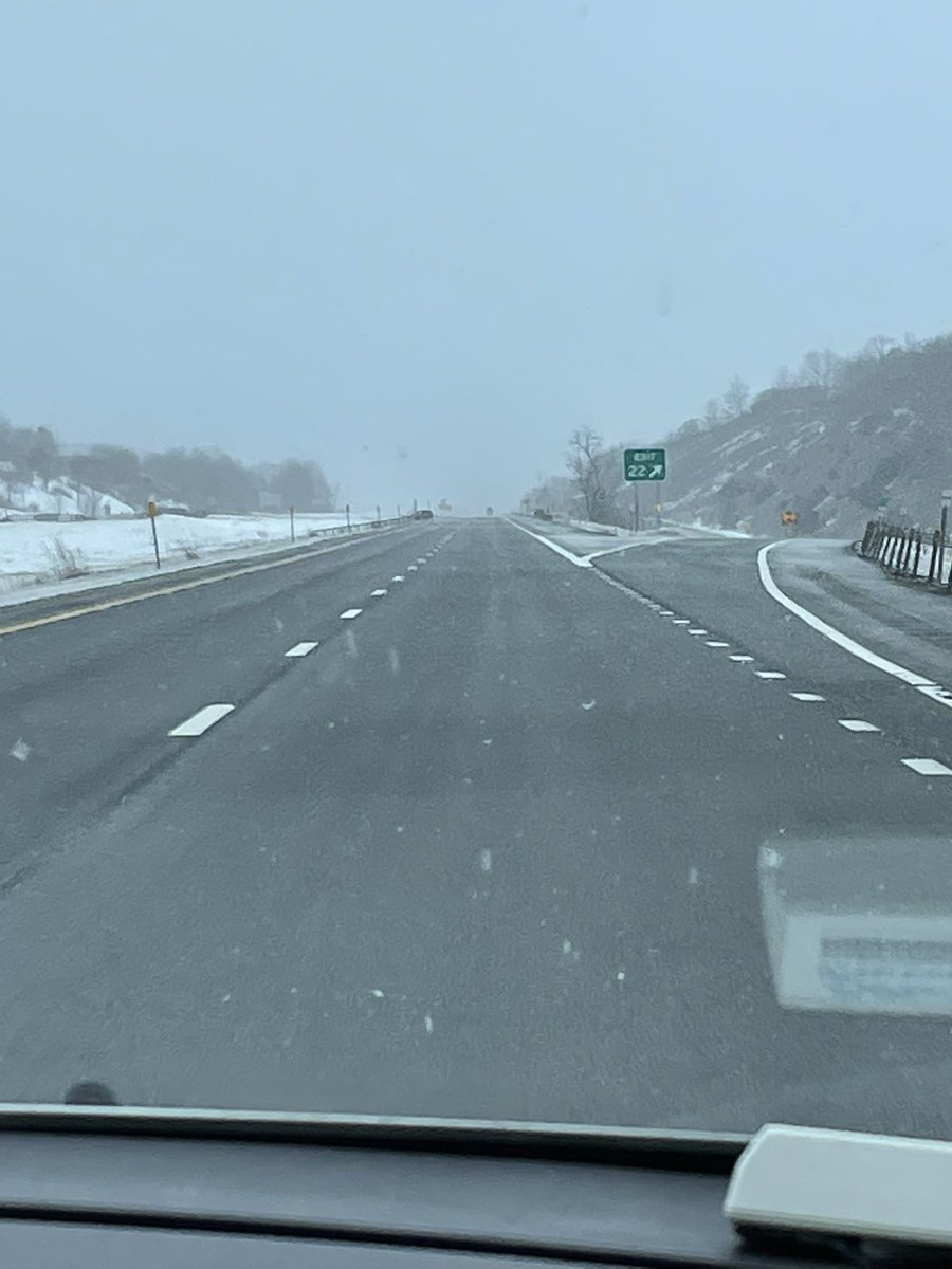 NicholeBender74's tweet photo. @CraigGoldCBS6 where’s our sunshine? This is what’s happening in Schoharie County! #ComeOnSpringtime #IHateSnow https://t.co/LNXDfF3sbW