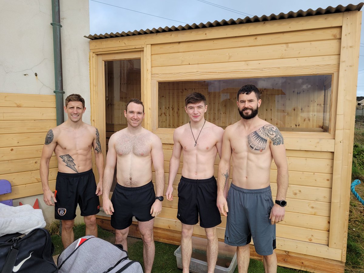 ericdonovanbox's tweet photo. Recovery Session complete ✅️

Time for the Sunday Roast 😉 https://t.co/3IzME6Ksji