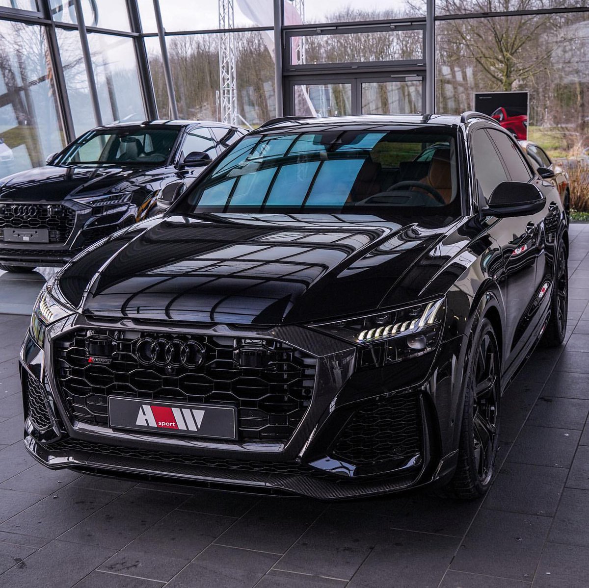 carpxrnpicx's tweet photo. Audi RSQ8 https://t.co/PPwUojNkSp